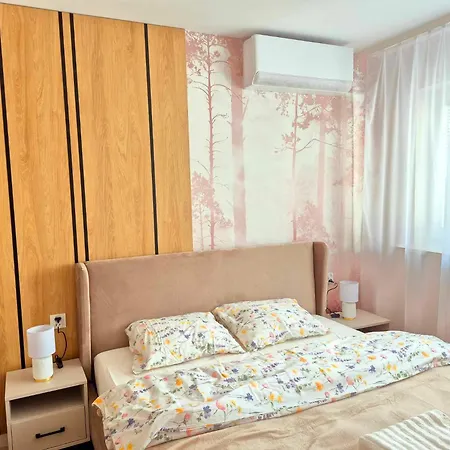 Balladyny Apartment *